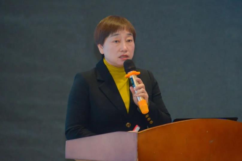 深圳市携创高级技工学校——召开新学期全体教职工大会